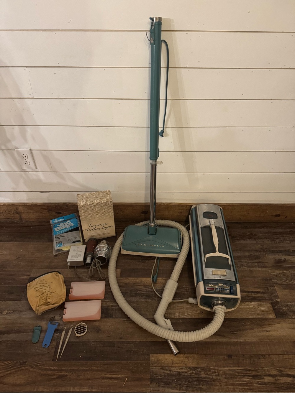 Vintage Electrolux Canister Vacuum 1205 With Nozzle & Accessories untested